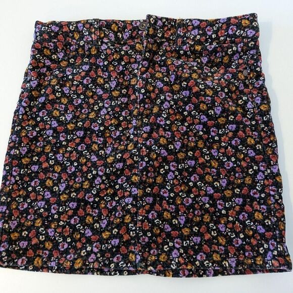 Art Class XXL Tiny Print Flower skirt - Picture 1 of 5